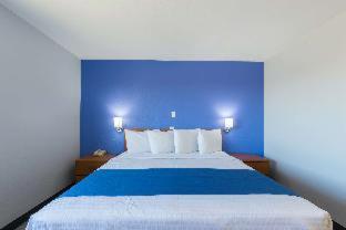 Americas Best Value Inn East Peoria Quarto foto